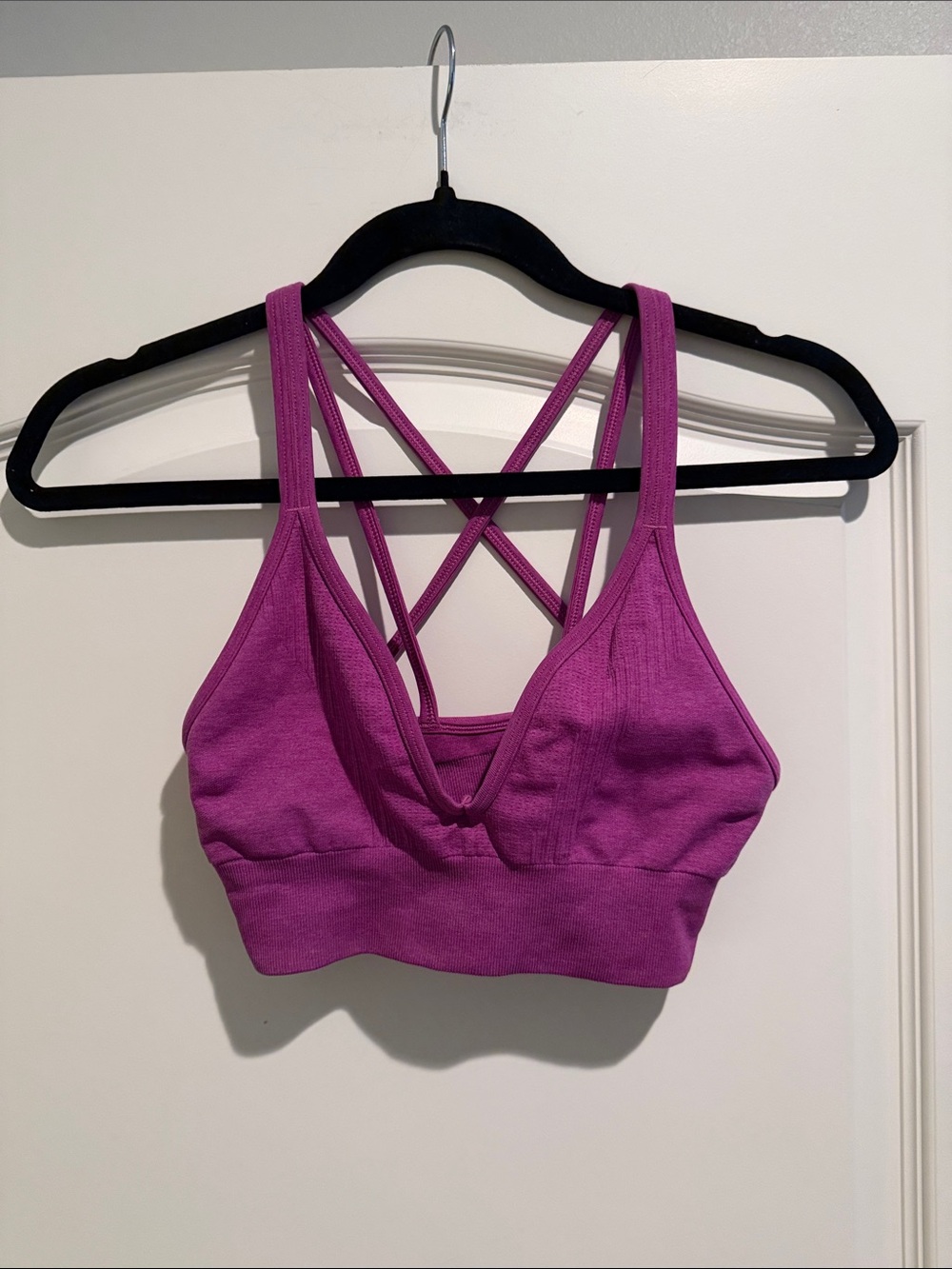Lululemon size 4 purple v neck sports bra
